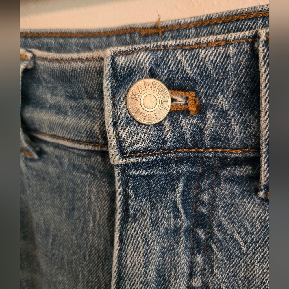 Madewell 90s Straight Jeans - Picture 6 of 14